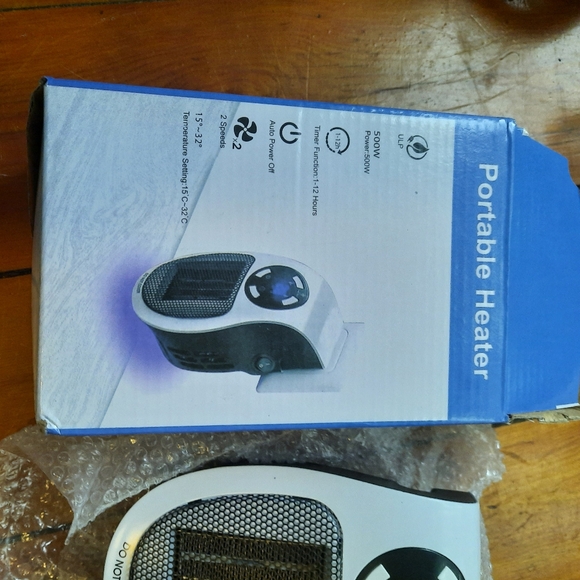Portable wall plug in heater - Picture 2 of 7